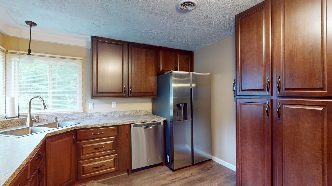 497 East Clarence Road Harrison, MI 48625 - Photo 12 of 28 1924520-07e55753-c8ff-4f01-8c17-ac74187bae6c.JPG