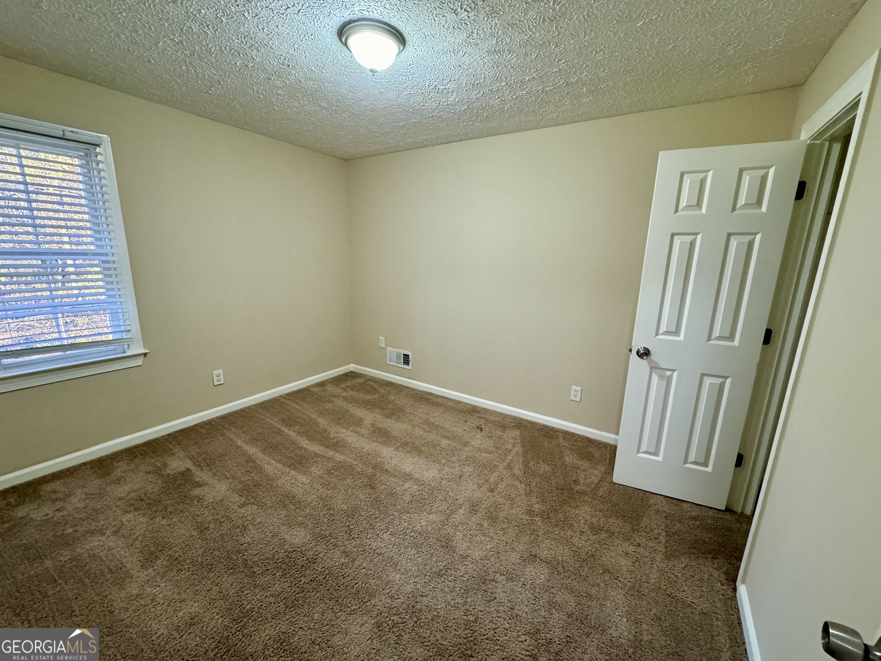 6380 Phillips Place Lithonia, GA 30058 - Photo 12 of 14