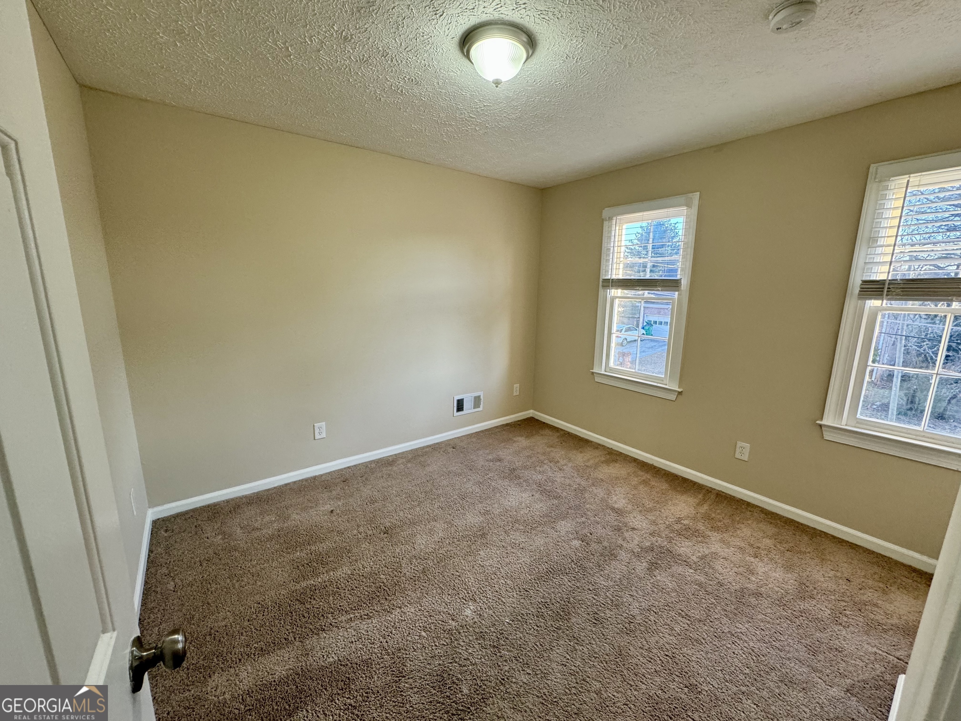 6380 Phillips Place Lithonia, GA 30058 - Photo 13 of 14