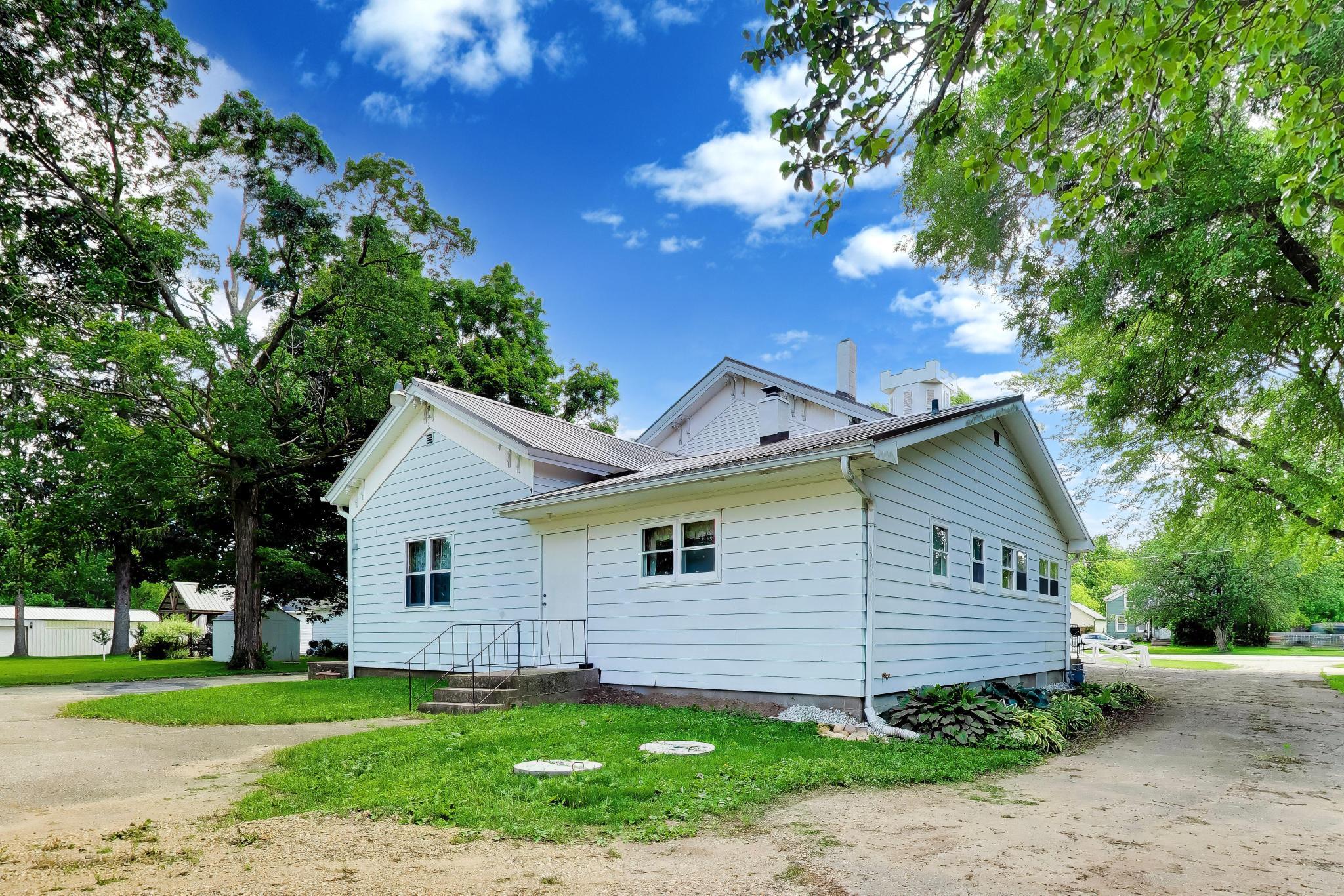 W2154 Highway 11 Spring Prairie, WI 53121 - Photo 20 of 25 ba_0023