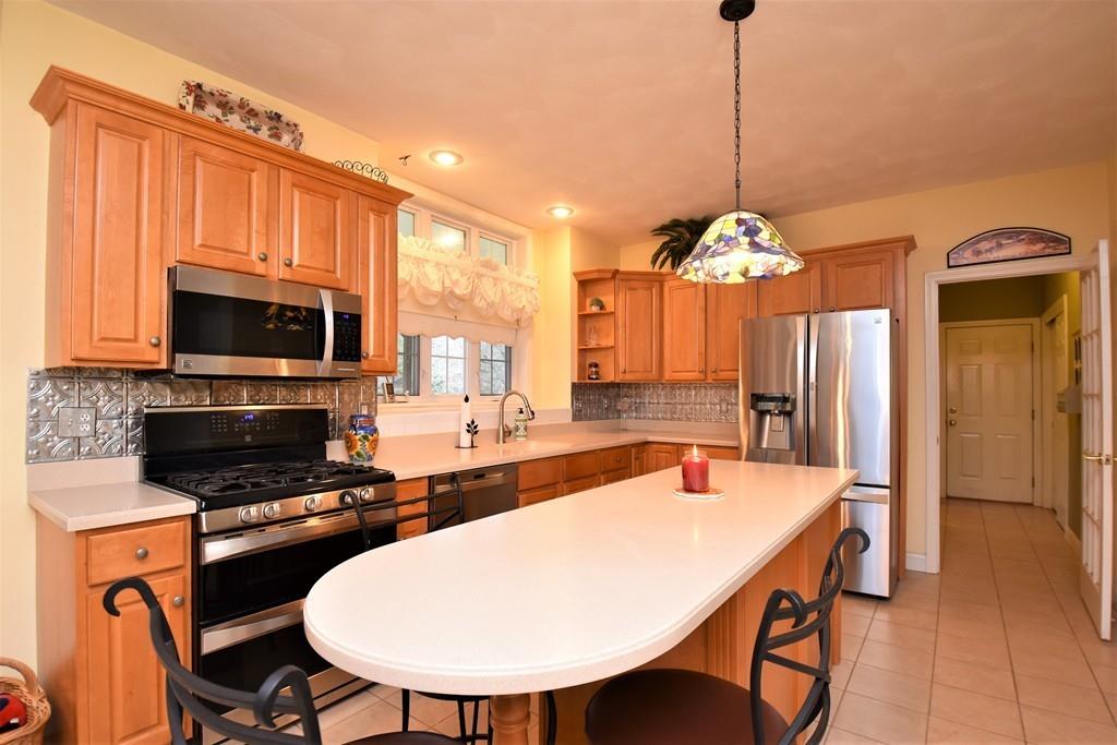 18 Hadley Road Pepperell, MA 01463 - Photo 3 of 22 Gallery Image 3