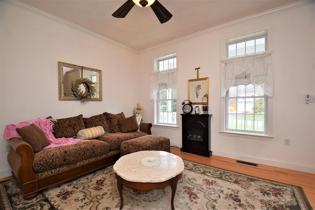 18 Hadley Road Pepperell, MA 01463 - Photo 6 of 22 Gallery Image 6