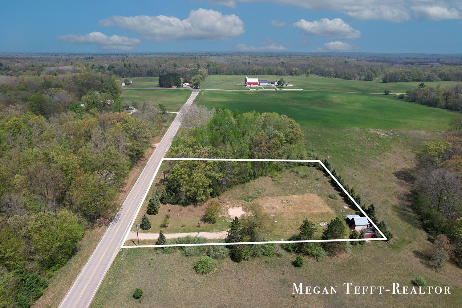10770 Long Road Howard City, MI 49329 - Photo 1 of 5 DJI_0134copy