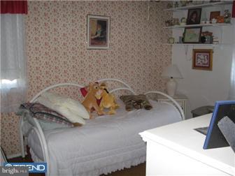 615 Warwick Road Fairless Hills, PA 19030 - Photo 8 of 12 Bedroom