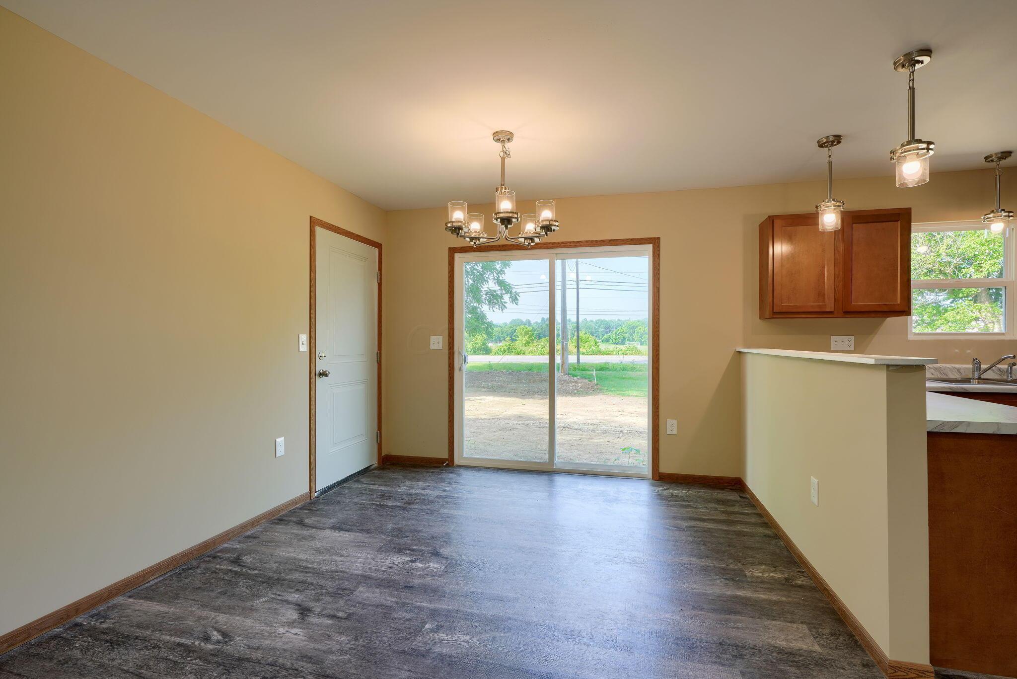 2037 Linton Road Logan, OH 43138 - Photo 20 of 53 2037 Linton Rd (22)