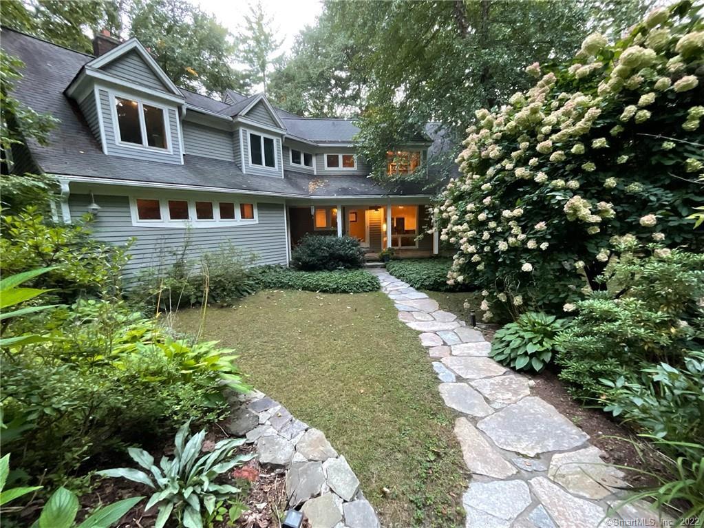 32 Hanson Road Canton, CT 06019 - Photo 1 of 1 Front