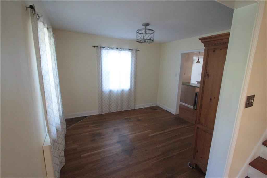 144 Ridgewood Road Pittsburgh, PA 15237 - Photo 8 of 22 Formal Dining room
