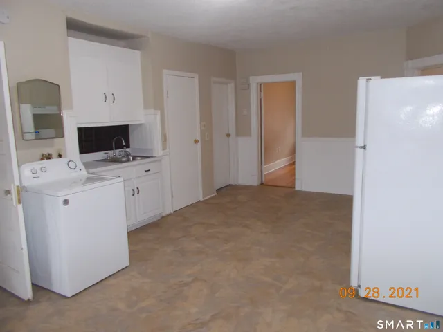 $1,095,000 | 103 Grove Street, New Britain, CT 06053