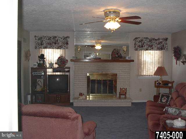 2168 Fineview Road York, PA 17406 - Photo 5 of 9 Gallery Image 5