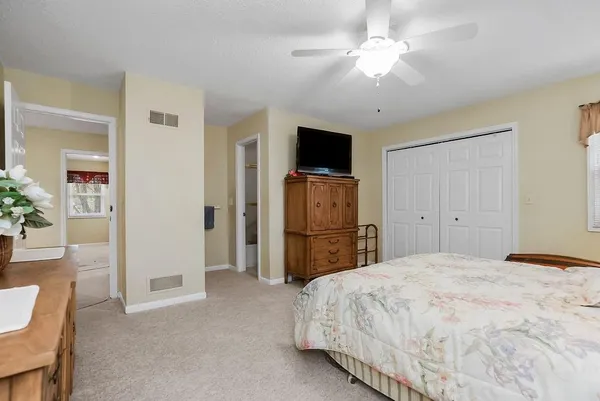 $309,000 | 11616 Bluejacket Street, Overland Park, KS 66210