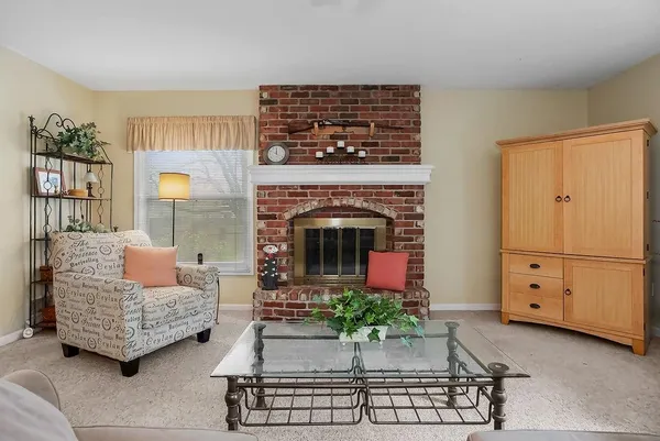 $309,000 | 11616 Bluejacket Street, Overland Park, KS 66210