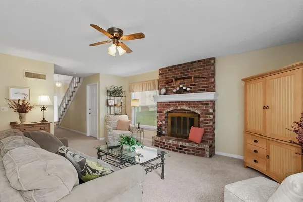 $309,000 | 11616 Bluejacket Street, Overland Park, KS 66210