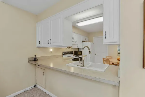 $309,000 | 11616 Bluejacket Street, Overland Park, KS 66210
