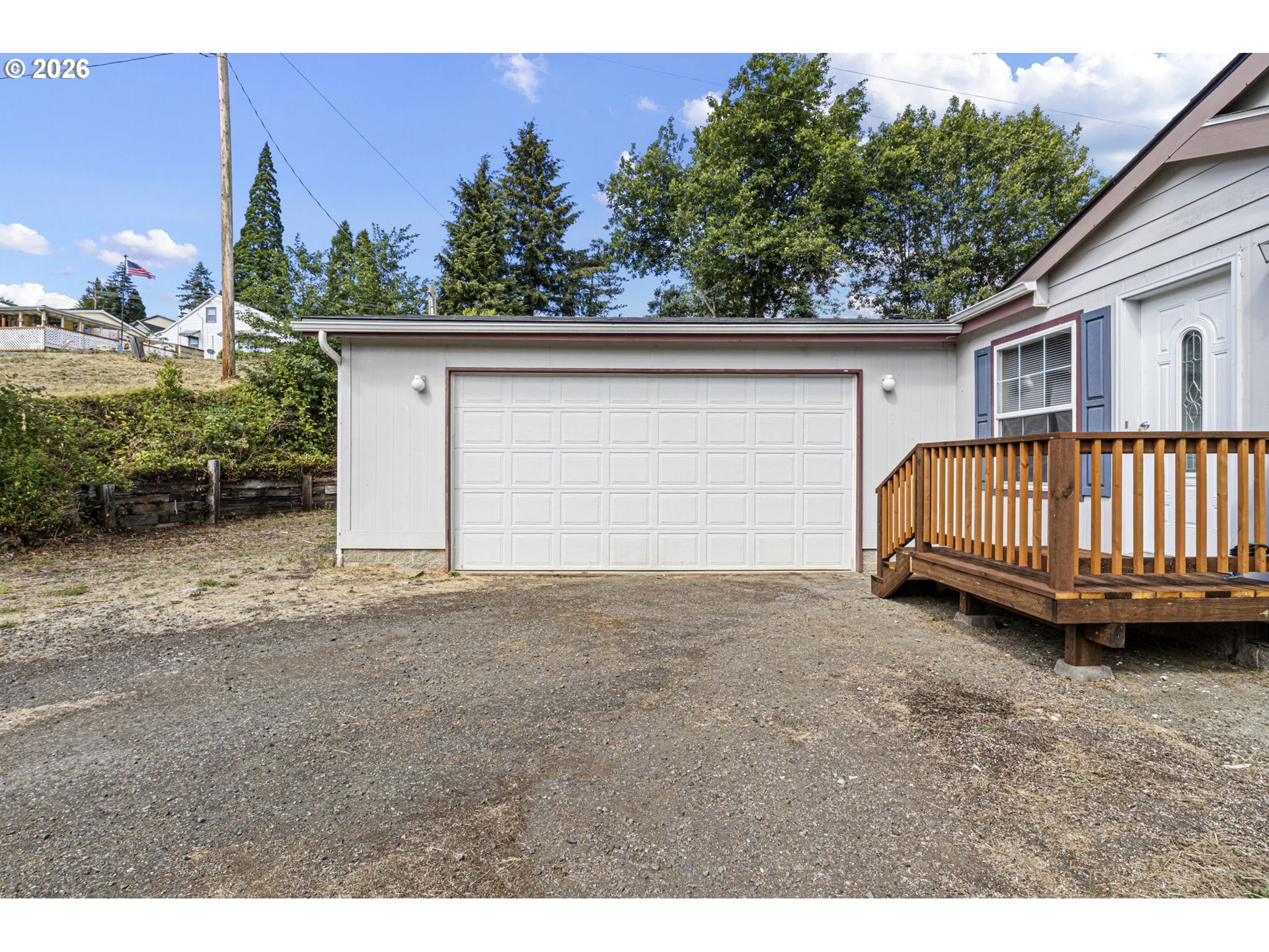 475 3rd Street Elkton, OR 97436 - Photo 2 of 34