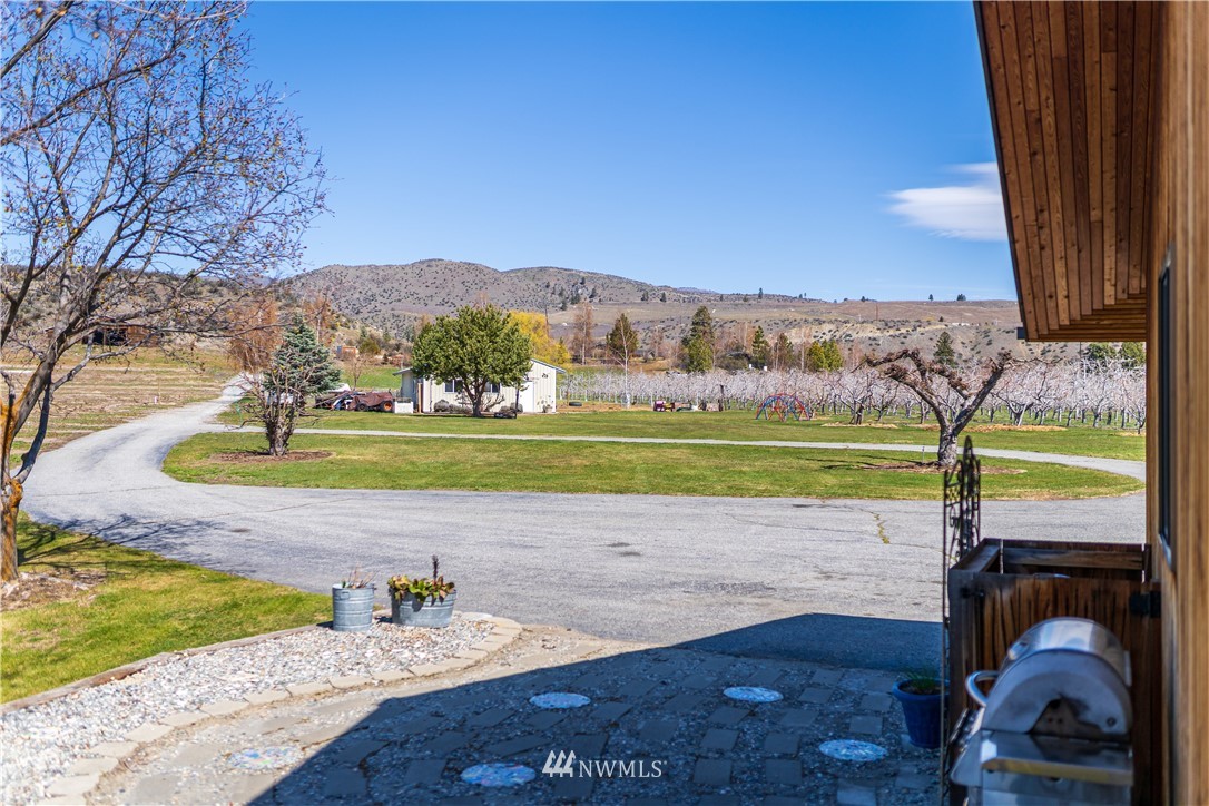 157 Snuffy Smith Road Manson, WA 98831 - Photo 14 of 40 Gallery Image 14