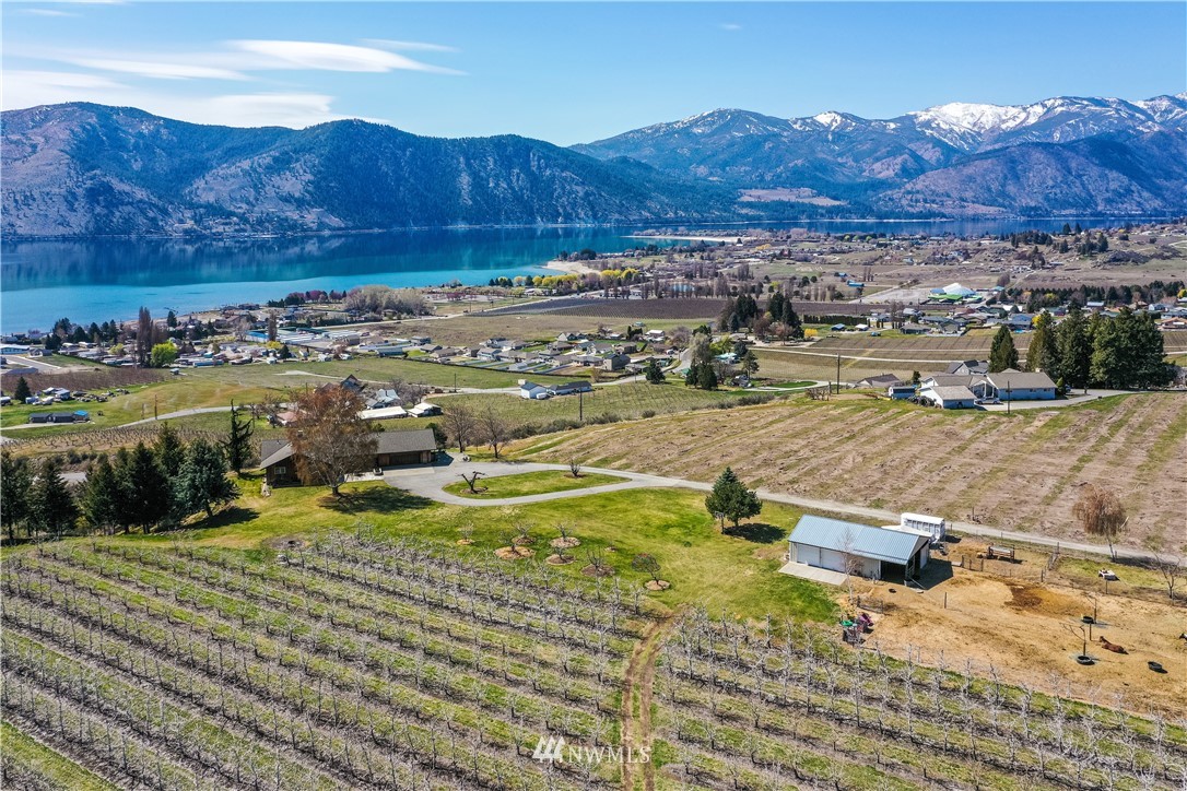 157 Snuffy Smith Road Manson, WA 98831 - Photo 6 of 40 Gallery Image 6