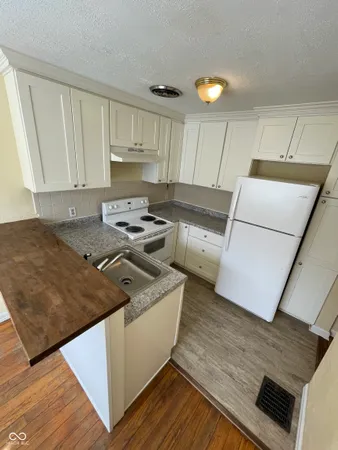 $750 | 53 Jenny Lane, Indianapolis, IN 46201
