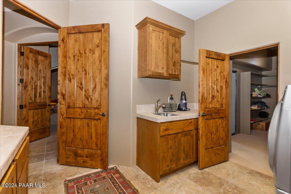 5040 Indian Camp Road, Unit 4 Prescott, AZ 86305 - Photo 28 of 57 28-Laundry Room