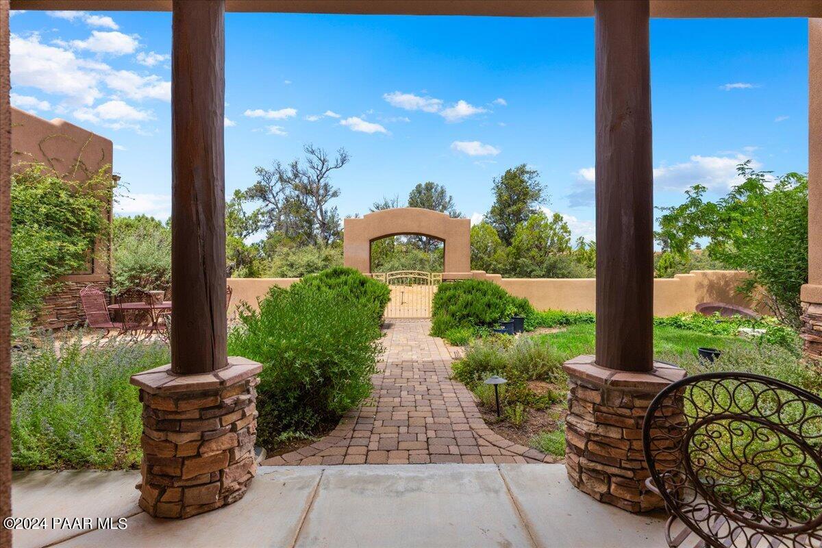 5040 Indian Camp Road, Unit 4 Prescott, AZ 86305 - Photo 4 of 57 04-Front Covered Patio