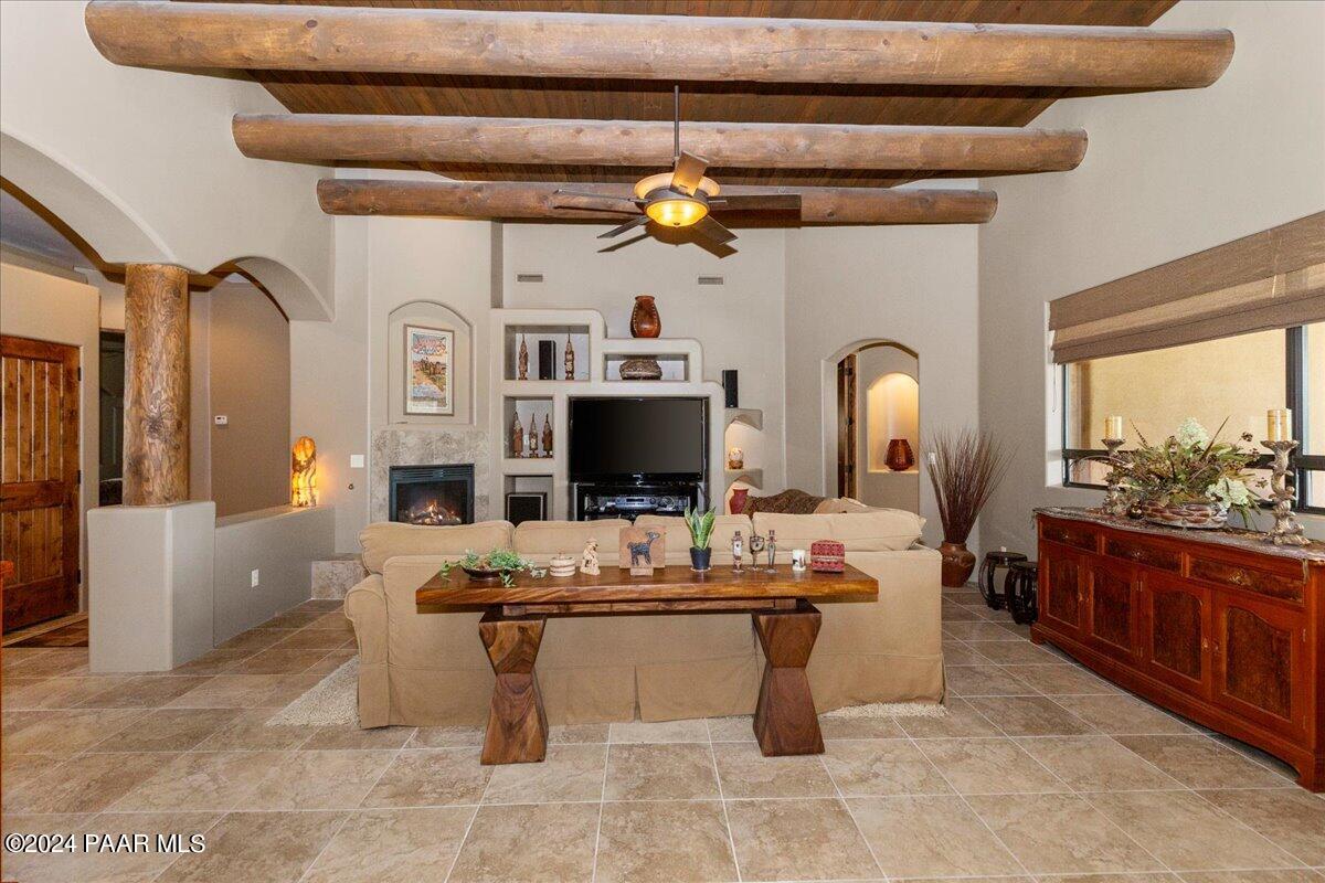 5040 Indian Camp Road, Unit 4 Prescott, AZ 86305 - Photo 10 of 57 10-Living Room