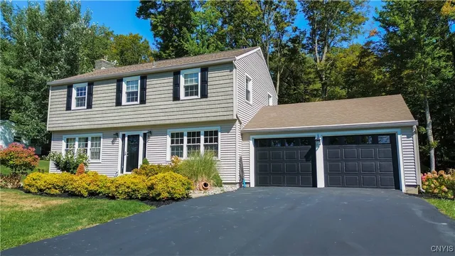 $2,300 | 916 Westwood Drive, Herkimer, NY 13350