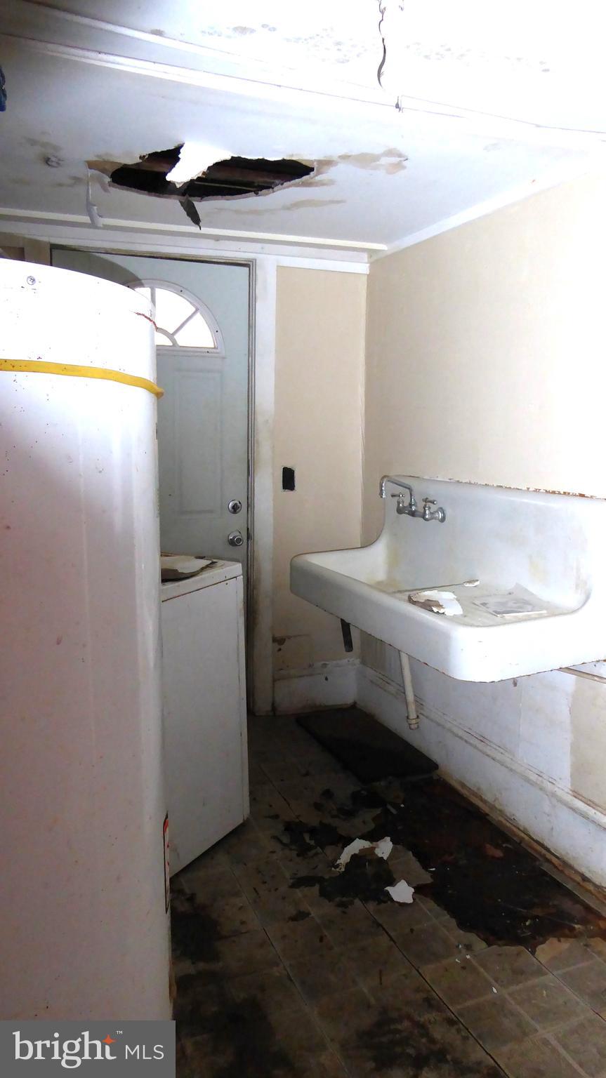 1668 Main Street Port Norris, NJ 08349 - Photo 16 of 19
