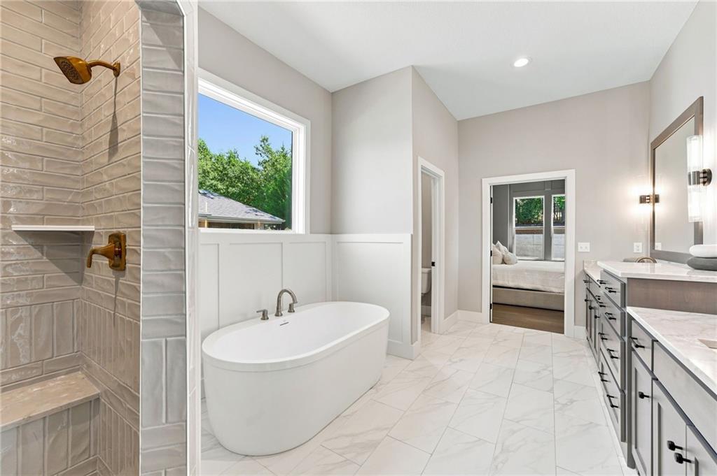 6753 Longview Road Shawnee, KS 66218 - Photo 30 of 57 Gallery Image 30