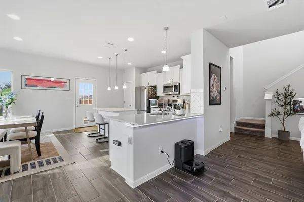 $385,000 | 12413 Ostrich Trail, Manor, TX 78653