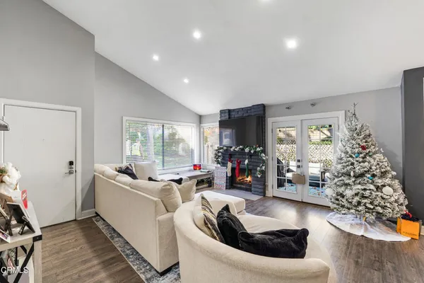 $619,900 | 1103 Catlin Street, Unit B, Simi Valley, CA 93065