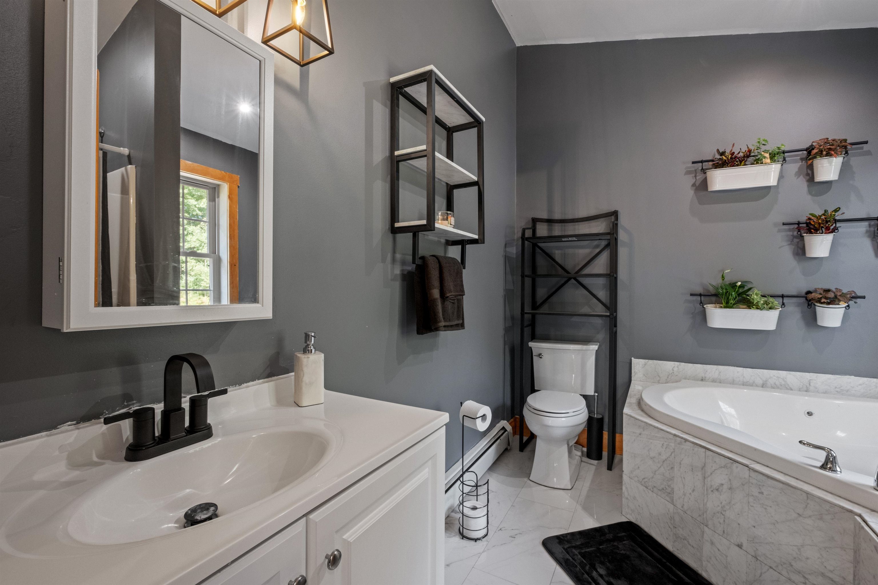 148 Bear Road Haverhill, NH 03774 - Photo 21 of 57