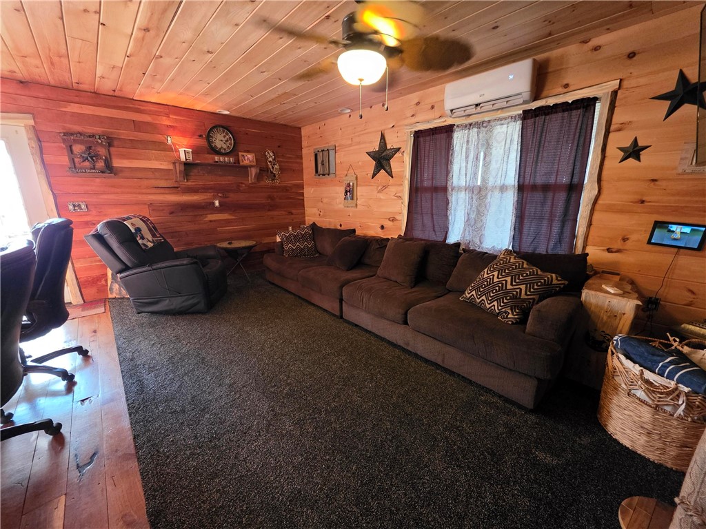 475 Kelly Hill Road Orange, NY 14815 - Photo 8 of 50 Living Room