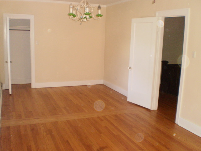 197 Longcommon Road Riverside, IL 60546 - Photo 15 of 25 a view of empty room with wooden floor