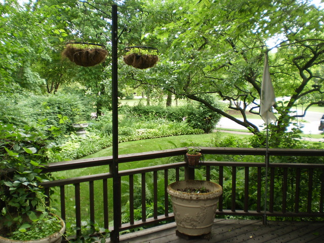 197 Longcommon Road Riverside, IL 60546 - Photo 22 of 25 a view of balcony with furniture