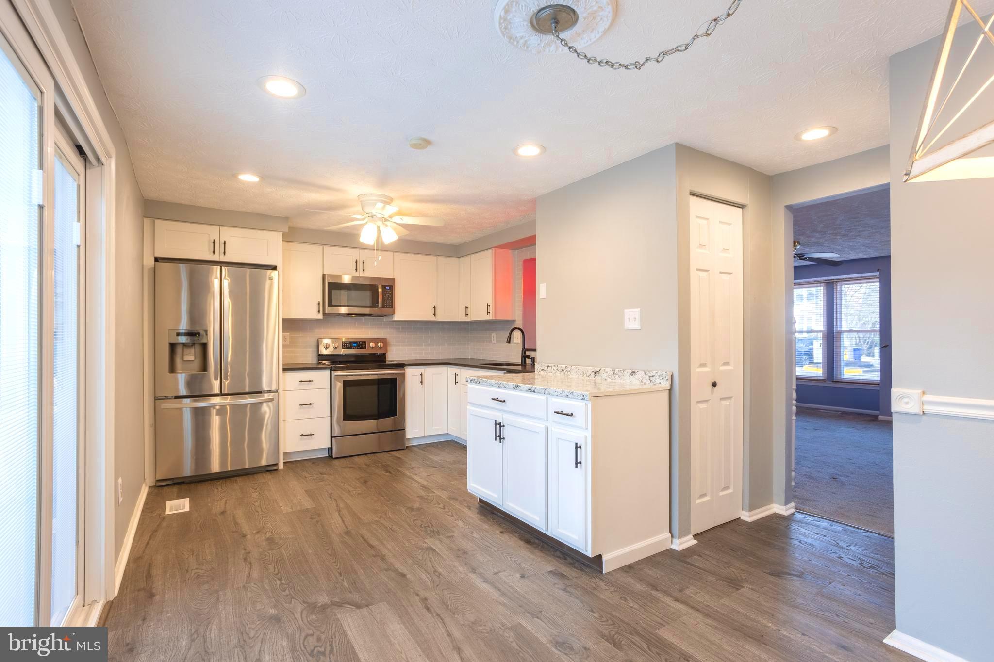 39 Trailwood Road Baltimore, MD 21236 - Photo 7 of 24 kitchen