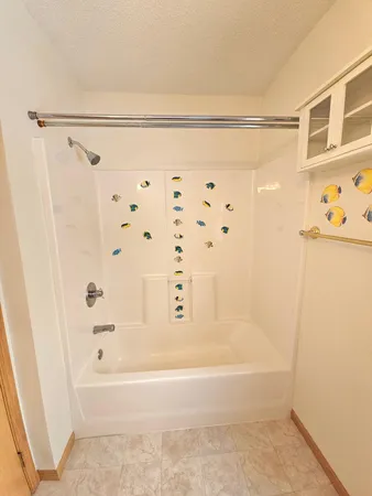 $574,900 | 46501 Lucretia Lane, Isle, MN 56342