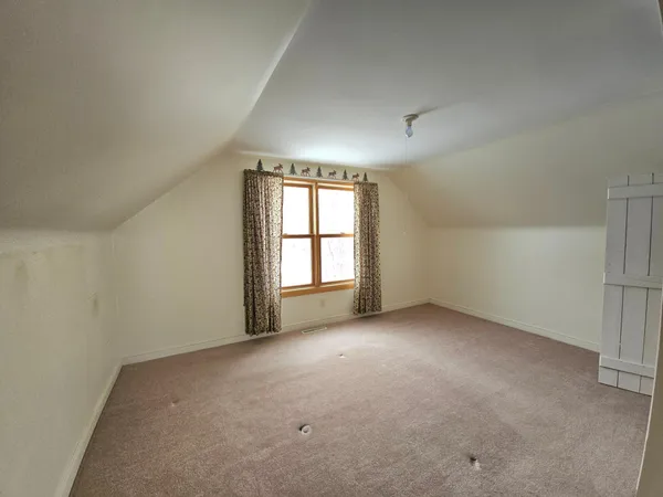 $574,900 | 46501 Lucretia Lane, Isle, MN 56342