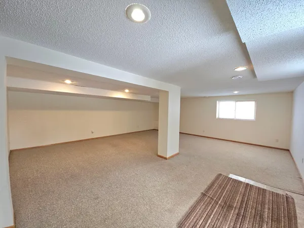 $574,900 | 46501 Lucretia Lane, Isle, MN 56342