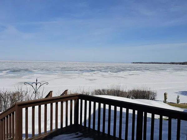 $574,900 | 46501 Lucretia Lane, Isle, MN 56342