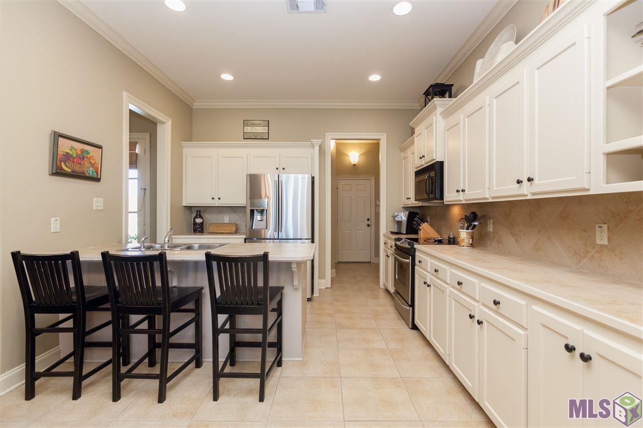 10532 Springtree Avenue Baton Rouge, LA 70810 - Photo 6 of 19 Gallery Image 6