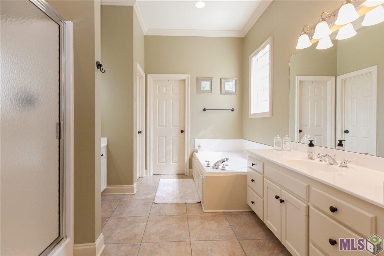 10532 Springtree Avenue Baton Rouge, LA 70810 - Photo 10 of 19 Gallery Image 10