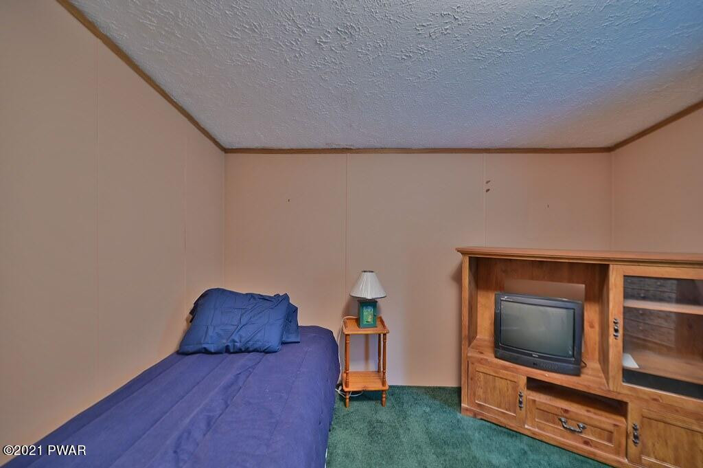 33 Oakview Lane Waymart, PA 18472 - Photo 53 of 65