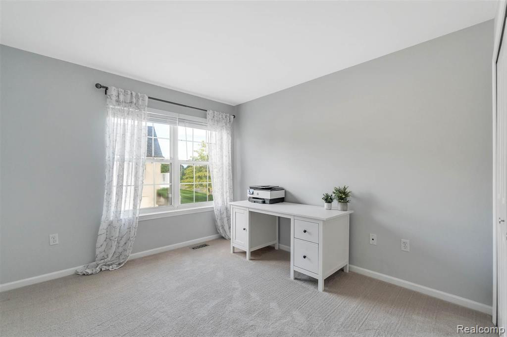 4268 Hampton Ridge Boulevard, Unit 168 Howell, MI 48843 - Photo 14 of 25