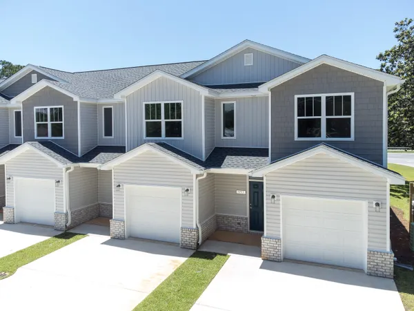 $325,000 | 969 Skylark Road, Mary Esther, FL 32569