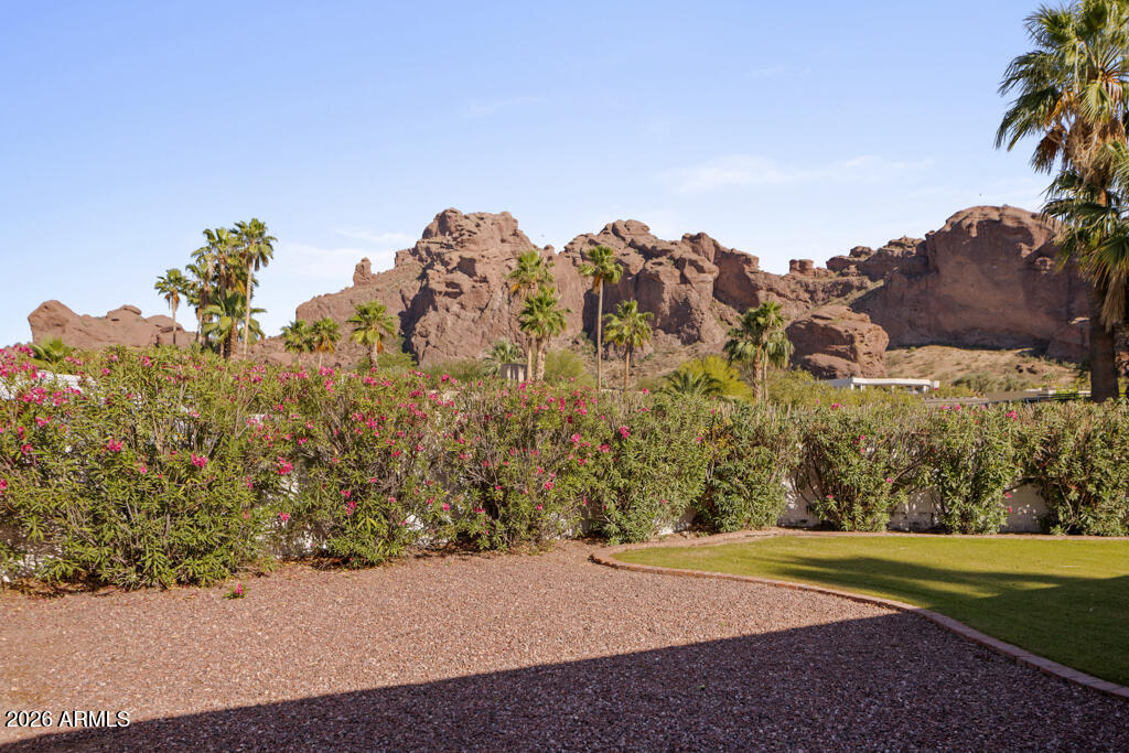 4721 East Rancho Drive Phoenix, AZ 85018 - Photo 24 of 38