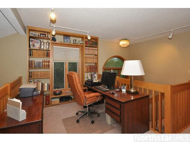 32 West Point Place Tonka Bay, MN 55331 - Photo 11 of 18