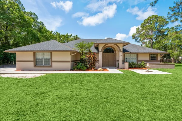 $4,900 | 17104 76th Street North, The Acreage, FL 33470