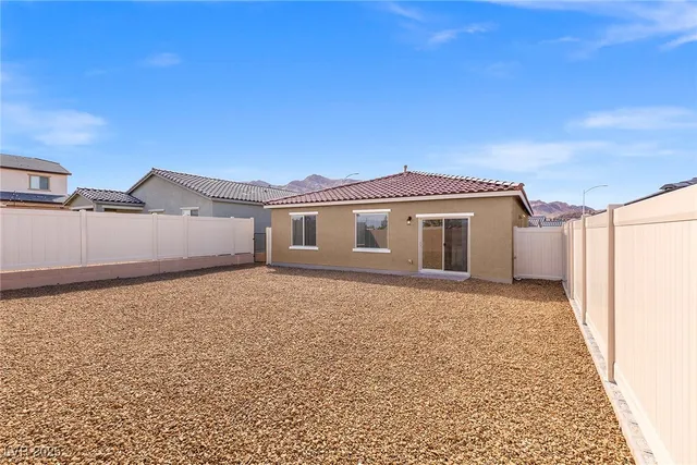 $399,900 | 2745 Amelia Pointe Street, Las Vegas, NV 89156