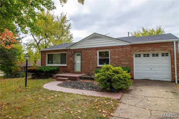 $90,000 | 9123 Church Street, St. Louis, MO 63137