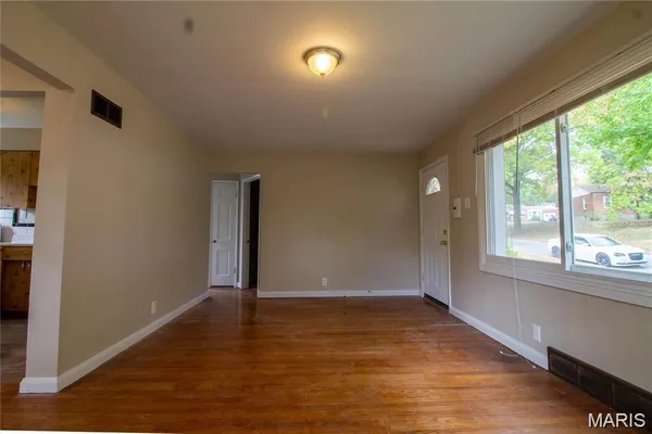 $90,000 | 9123 Church Street, St. Louis, MO 63137