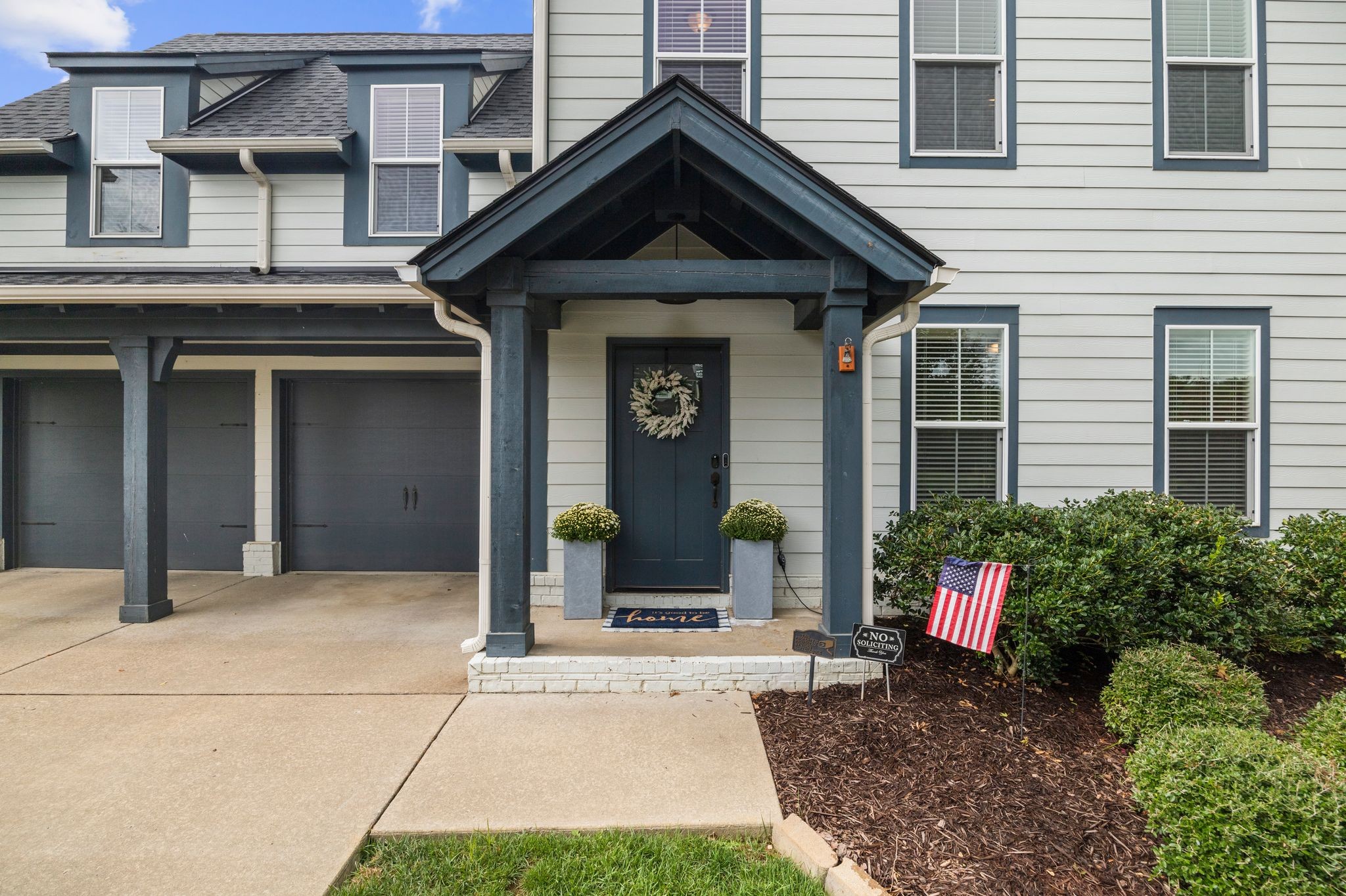 5001 Ryecroft Lane Franklin, TN 37064 - Photo 3 of 19 a front view of a house with garden